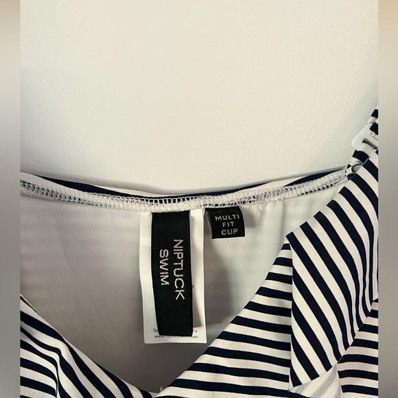 Nip Tuck One Piece Navy & White Striped Swimsuit With Ruffles, Size 8 - Picture 2 of 5
